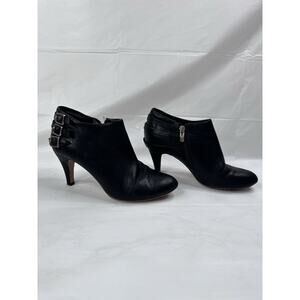 Vince Camuto VP-Velika Black Upper Leather ankle side zippered bootie 7.5M